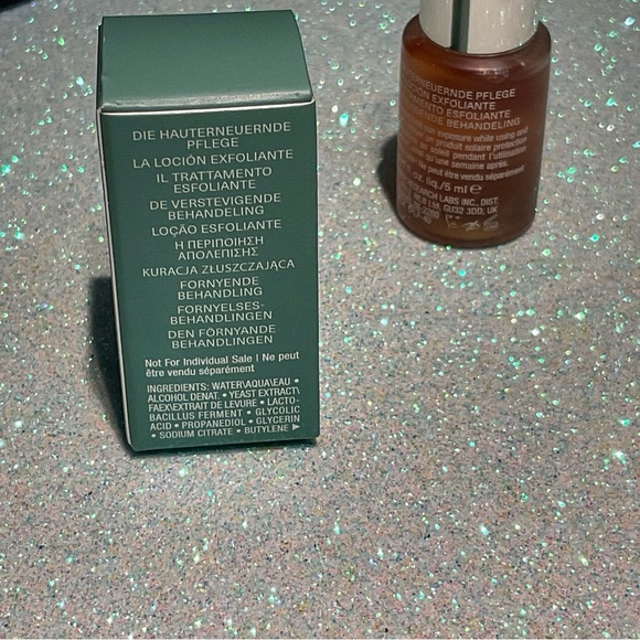 LA MER The Resurfacing Treatment-0.17 oz/5 ml- NIB + FREE! - Picture 6 of 10